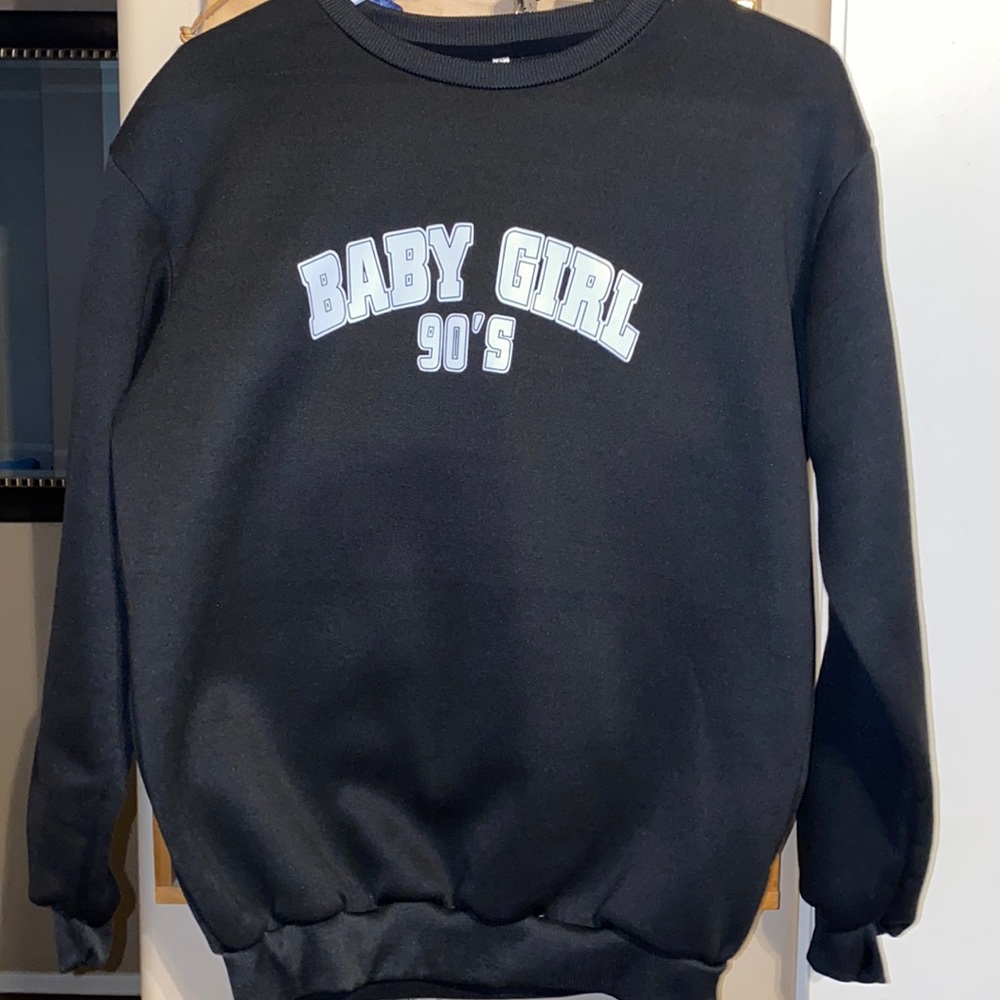 Long sleeve sweater , Comfy and Stylish